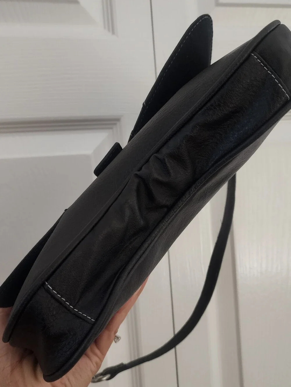 PLAYBOY Y2K Black Shoulder Grunge Bag w/ Silver Tone Grommets And Studs - Picture 7 of 11